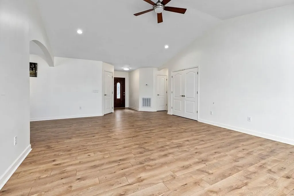 2020 Russell Drive Rockingham VA 22801