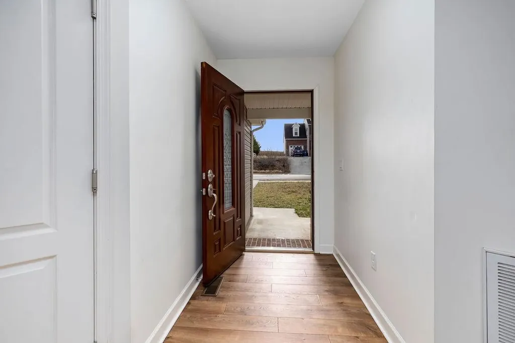 2020 Russell Drive Rockingham VA 22801