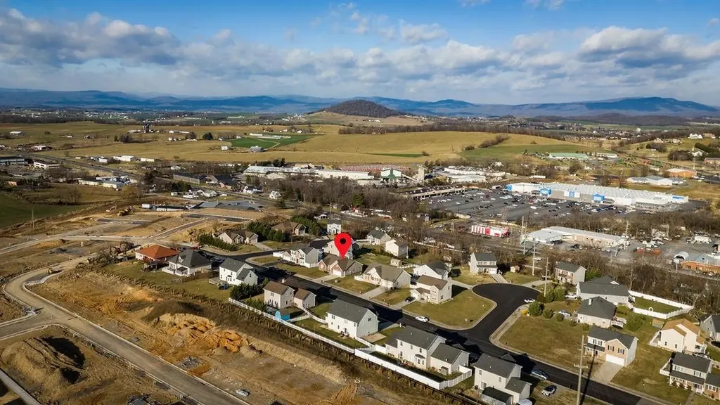 2020 Russell Drive Rockingham VA 22801