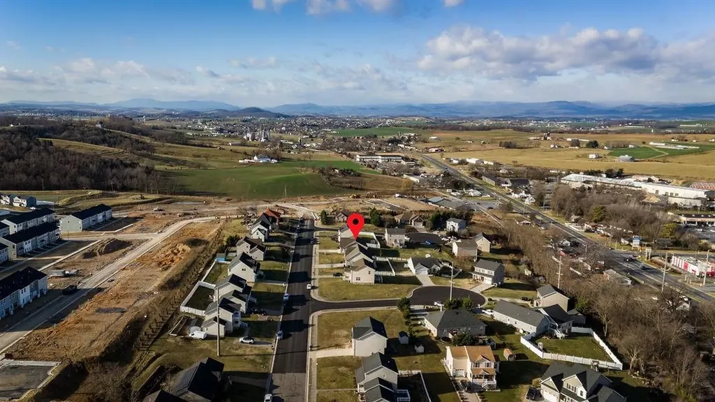 2020 Russell Drive Rockingham VA 22801