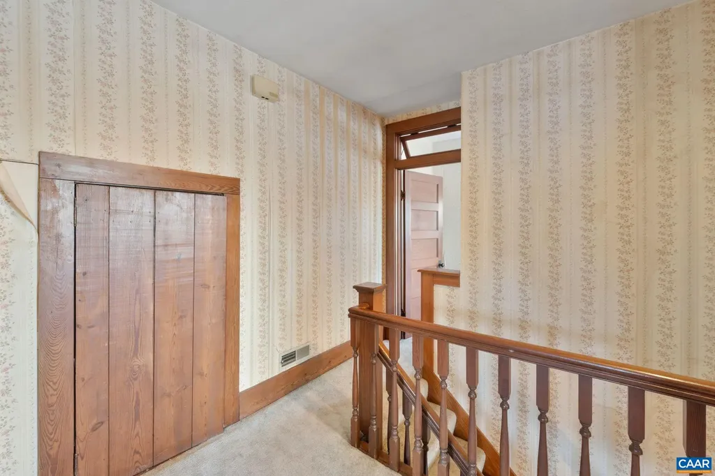 12506 James Madison Highway Palmyra VA 22963