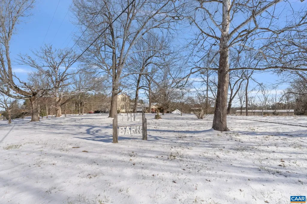 12506 James Madison Highway Palmyra VA 22963