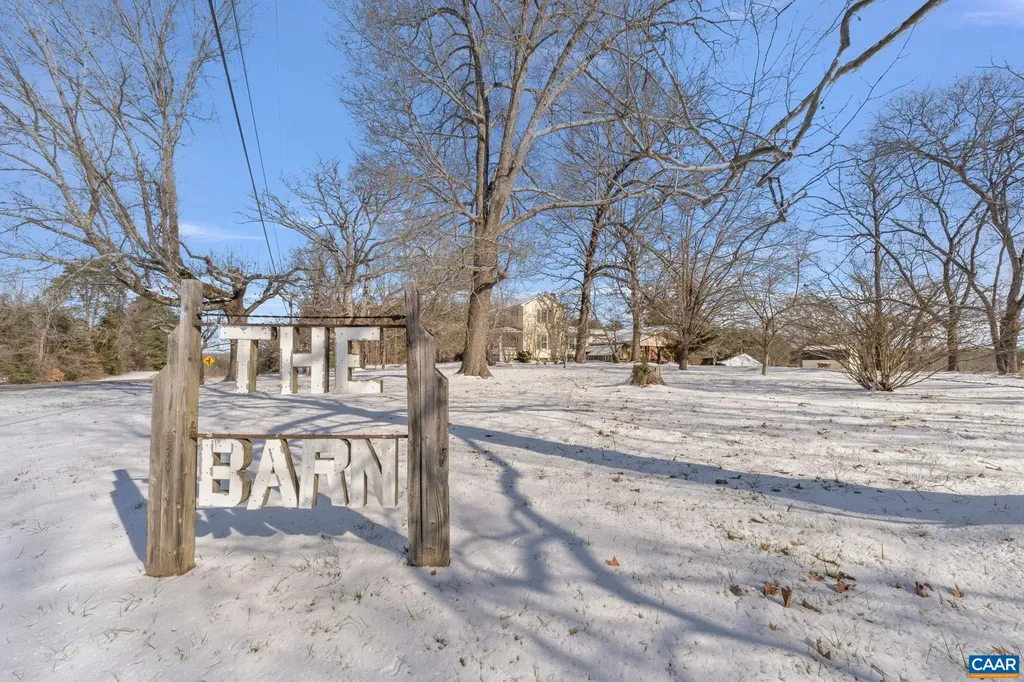 12506 James Madison Highway Palmyra VA 22963