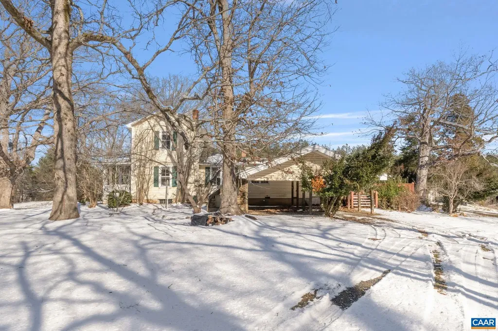 12506 James Madison Highway Palmyra VA 22963