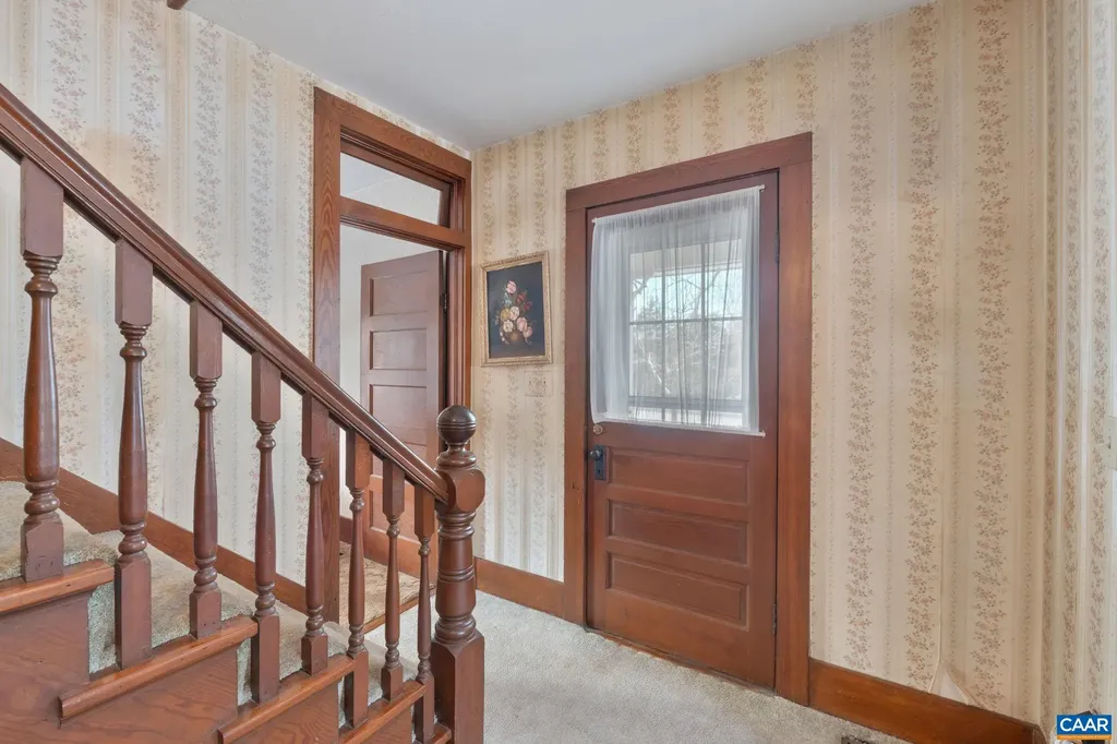 12506 James Madison Highway Palmyra VA 22963