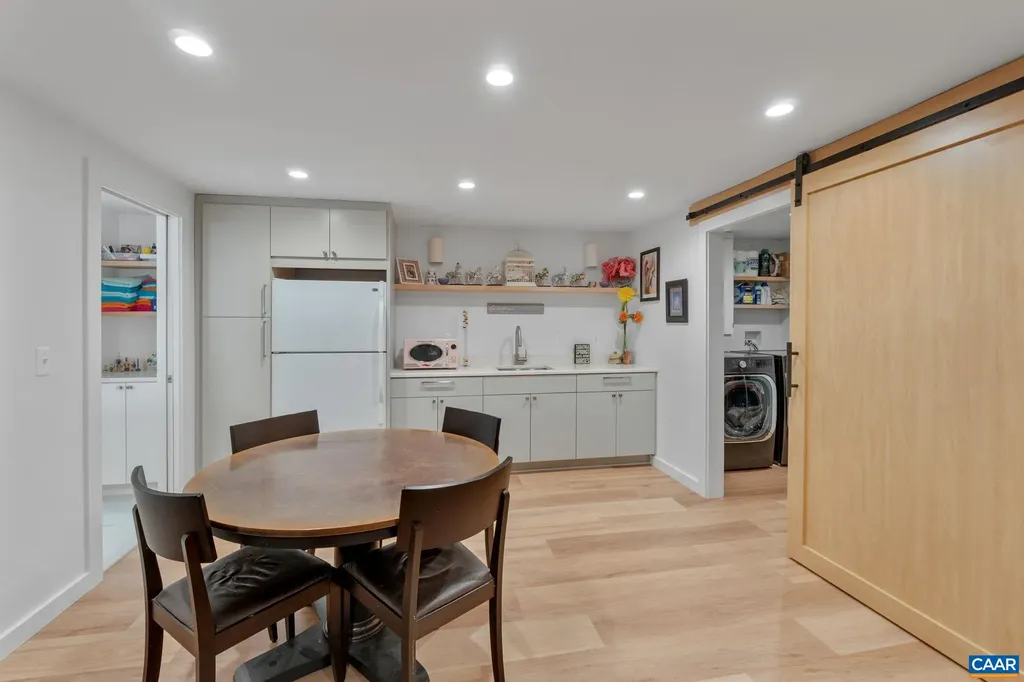 1314 Kenwood Lane Charlottesville VA 22901