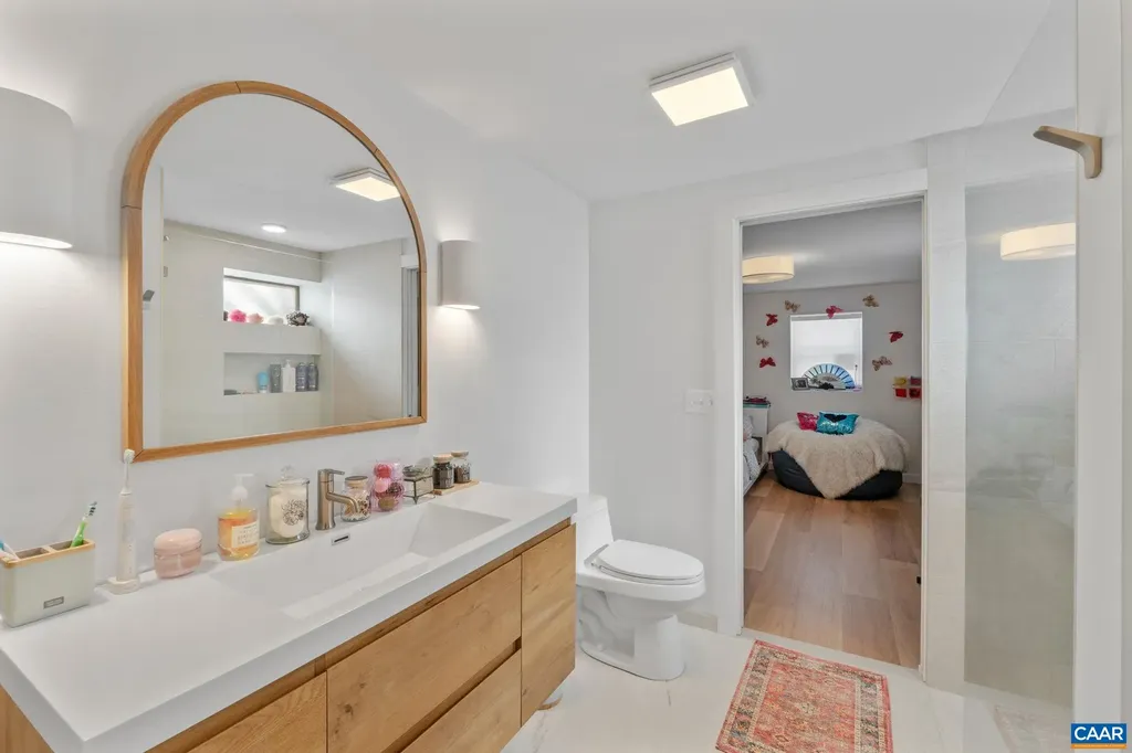 1314 Kenwood Lane Charlottesville VA 22901