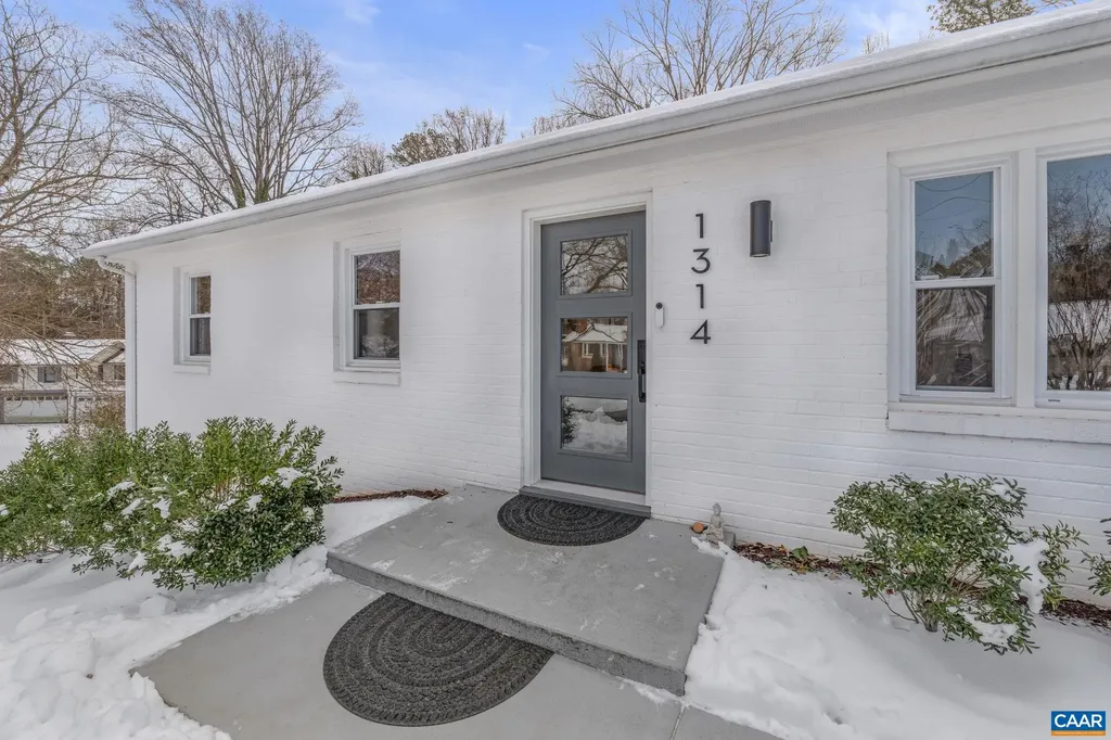 1314 Kenwood Lane Charlottesville VA 22901