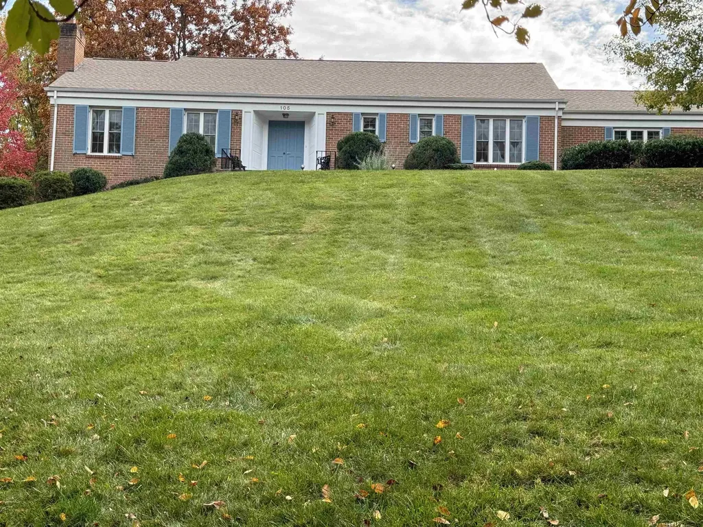 105 Woodland Drive Staunton VA 24401