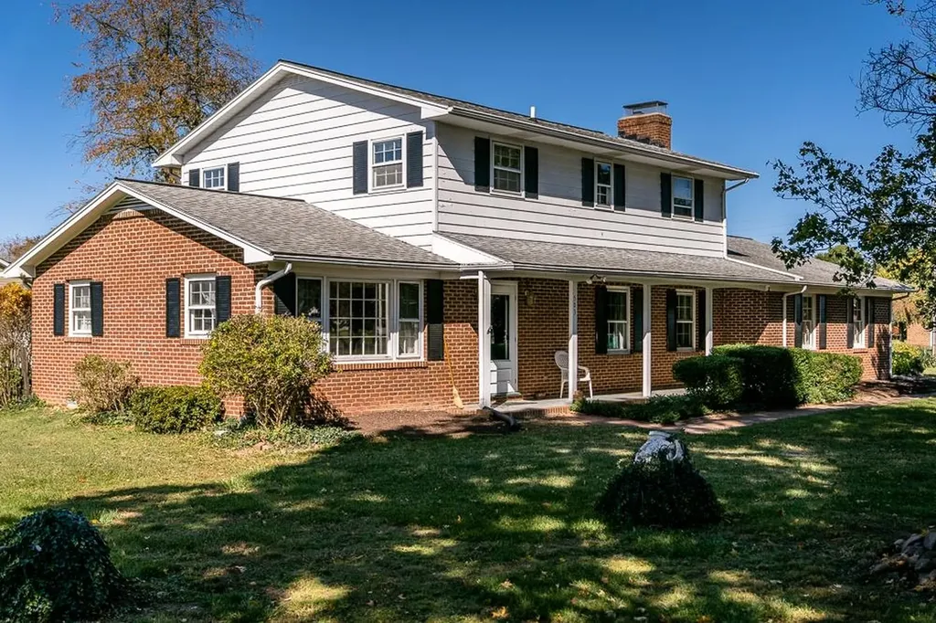 503 Holly Avenue Grottoes VA 24441