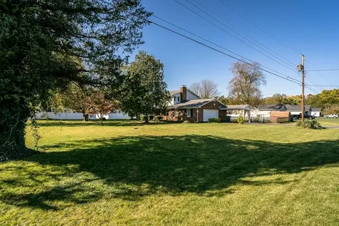 503 Holly Avenue Grottoes VA 24441