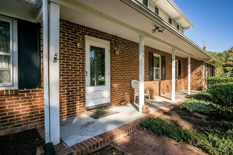 503 Holly Avenue Grottoes VA 24441