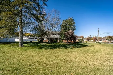 503 Holly Avenue Grottoes VA 24441