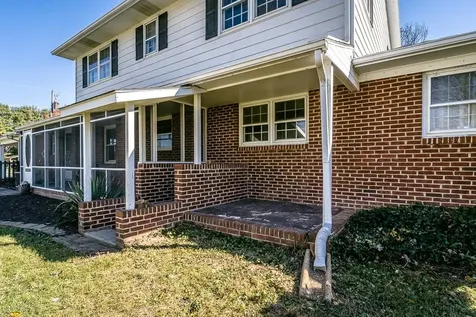 503 Holly Avenue Grottoes VA 24441