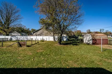 503 Holly Avenue Grottoes VA 24441