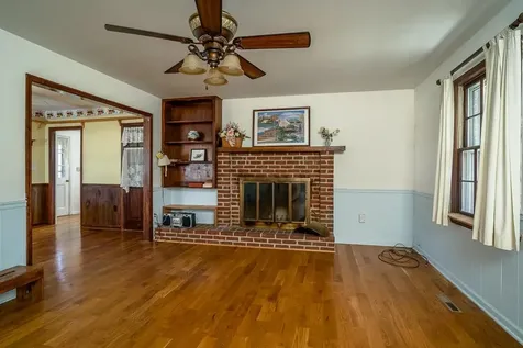 503 Holly Avenue Grottoes VA 24441