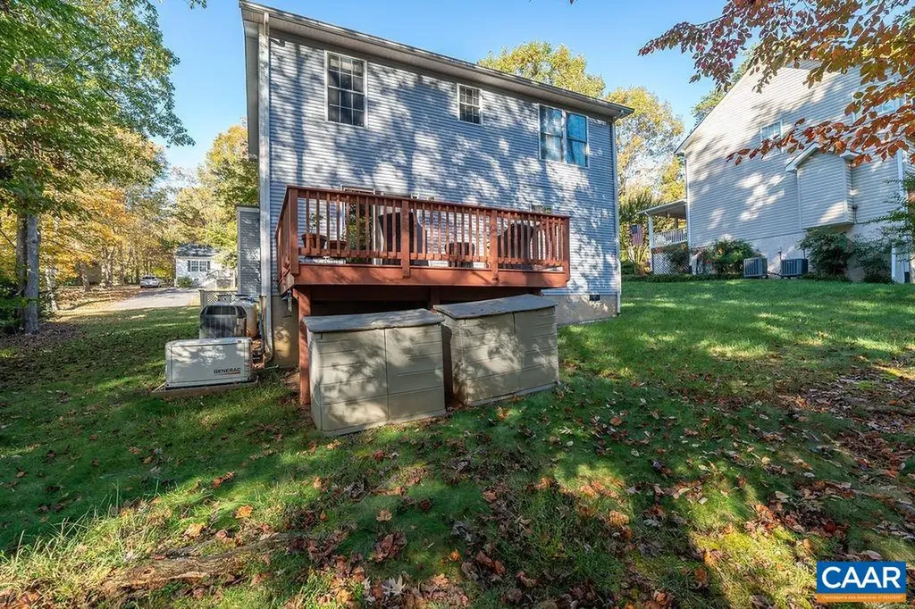 17 Hatchechubee Road Palmyra VA 22963