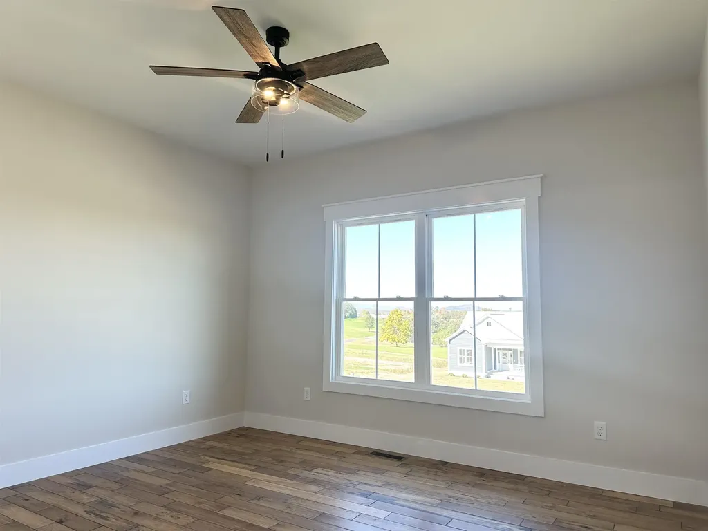 21 Rolling Oaks Drive Fishersville VA 22939