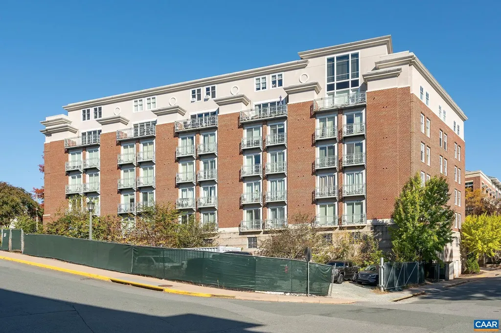 428 Monroe Lane Charlottesville VA 22903