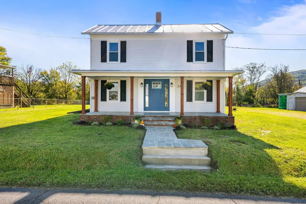 333 Honeyville Avenue Stanley VA 22851