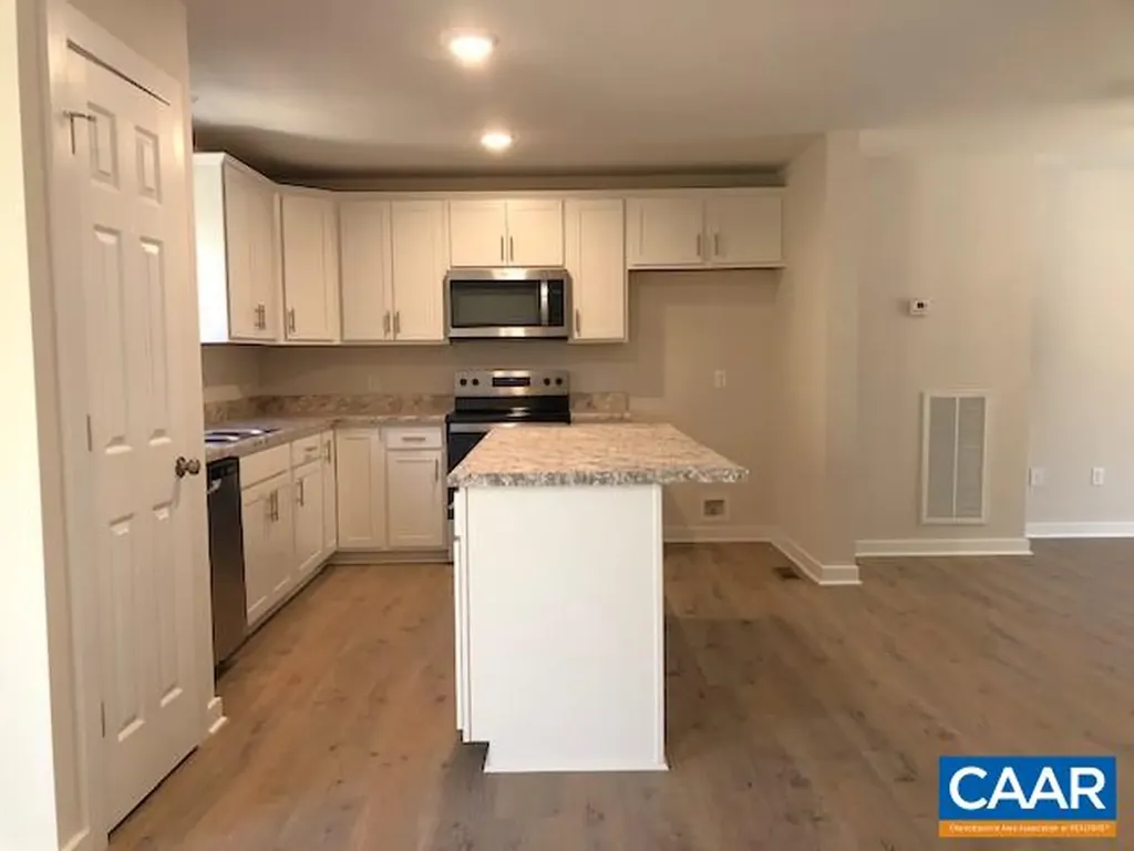 104 Riva Way Palmyra VA 22963