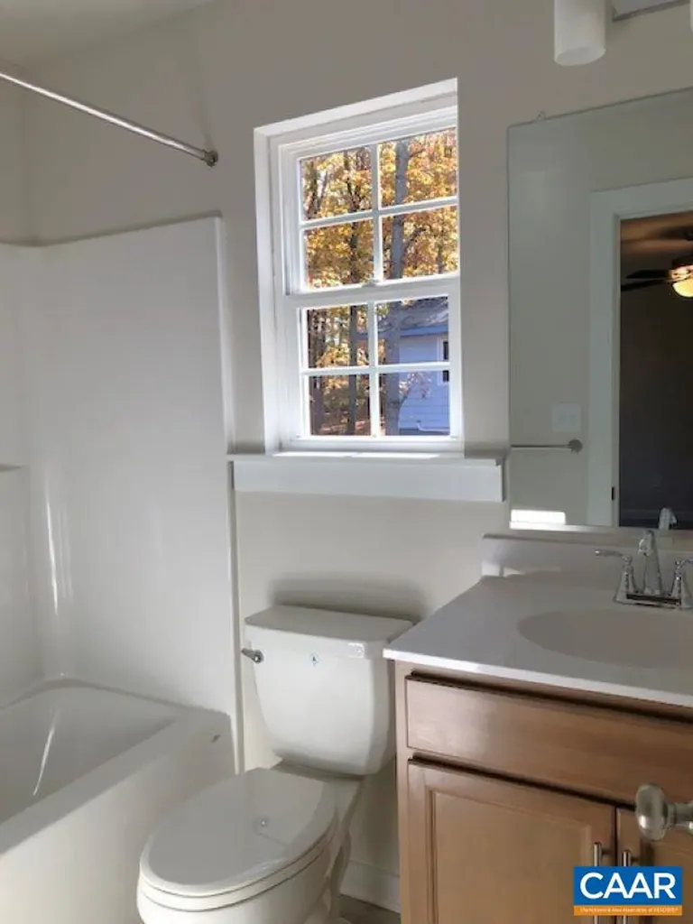 104 Riva Way Palmyra VA 22963