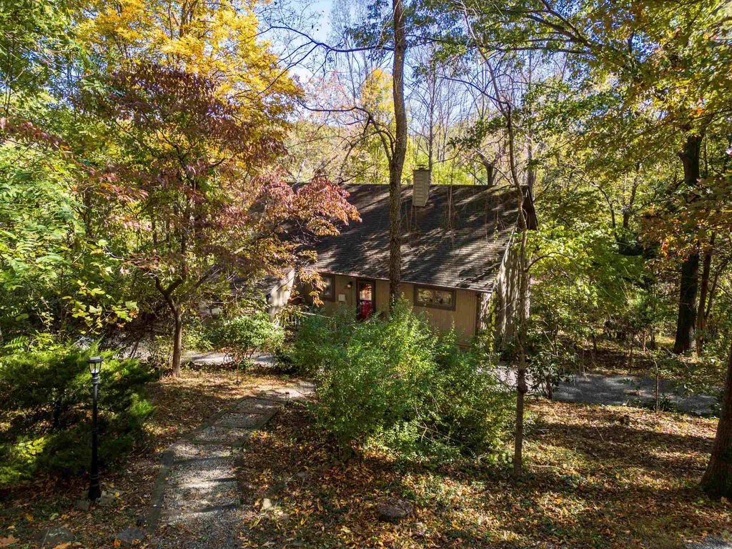 175 Sawmill Creek Drive Nellysford VA 22958