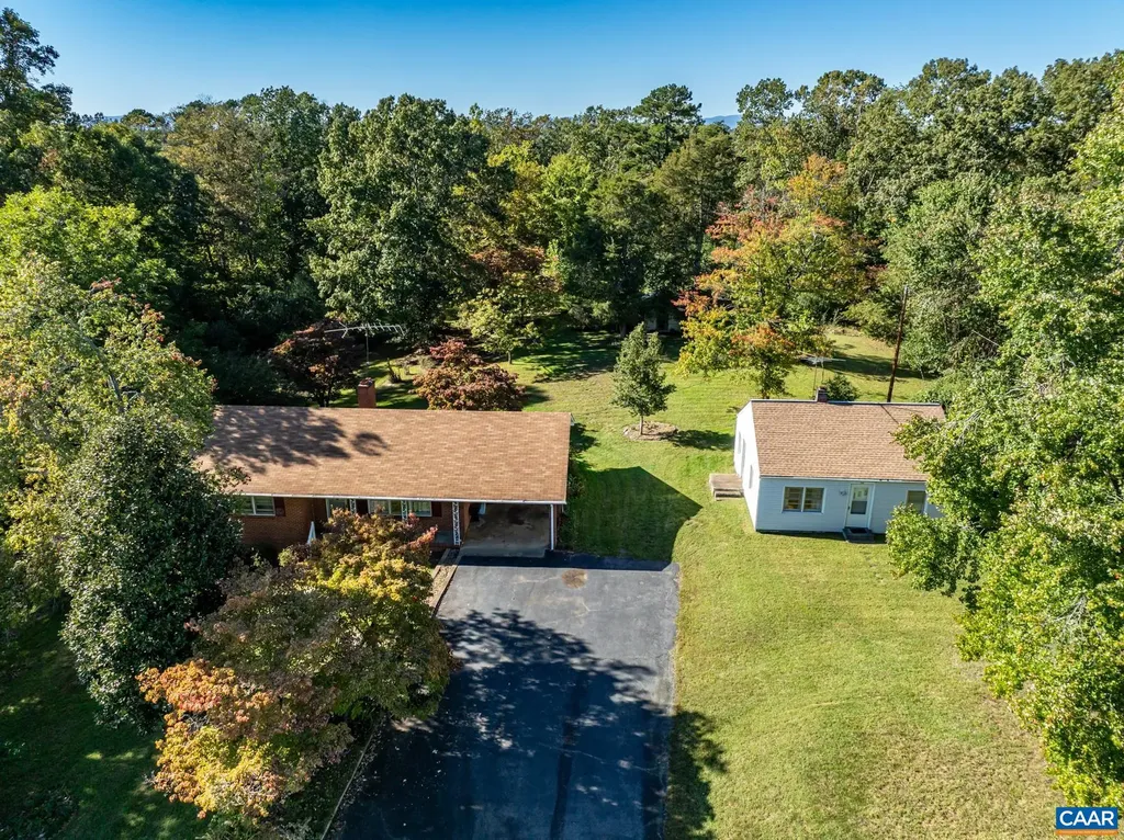 1704 Old Brook Road Charlottesville VA 22901