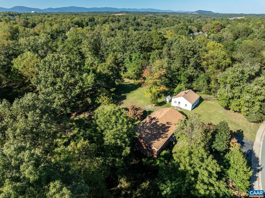 1704 Old Brook Road Charlottesville VA 22901