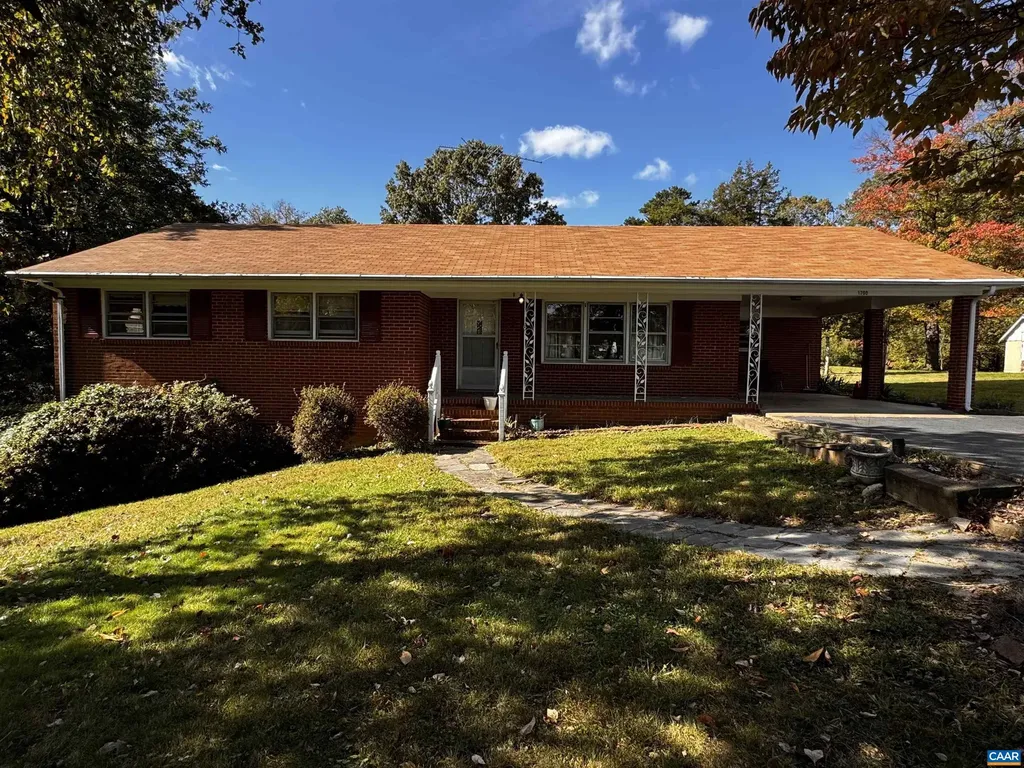 1704 Old Brook Road Charlottesville VA 22901