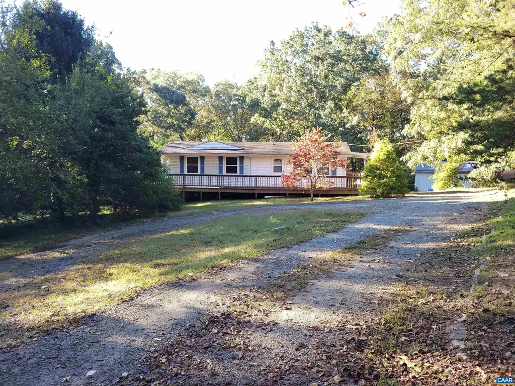 866 Toms Road Barboursville VA 22923