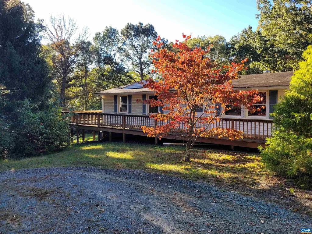 866 Toms Road Barboursville VA 22923