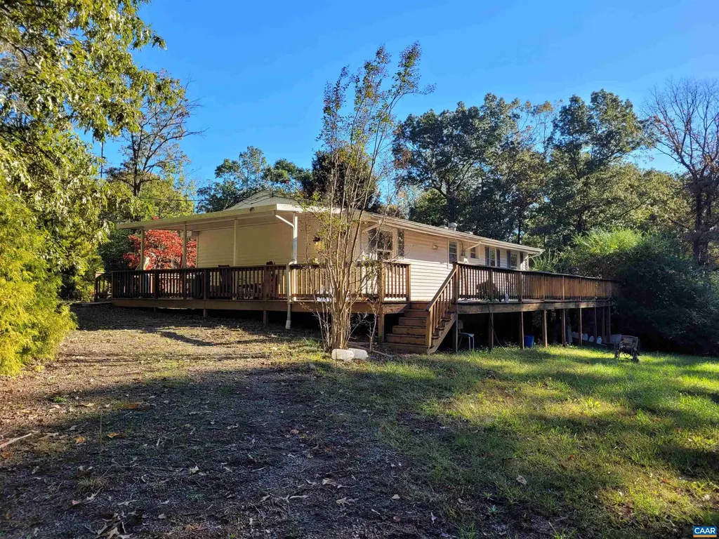 866 Toms Road Barboursville VA 22923