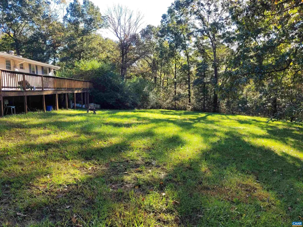 866 Toms Road Barboursville VA 22923