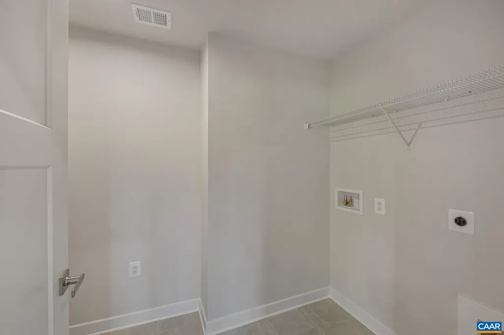 88 White Sands Boulevard Barboursville VA 22923