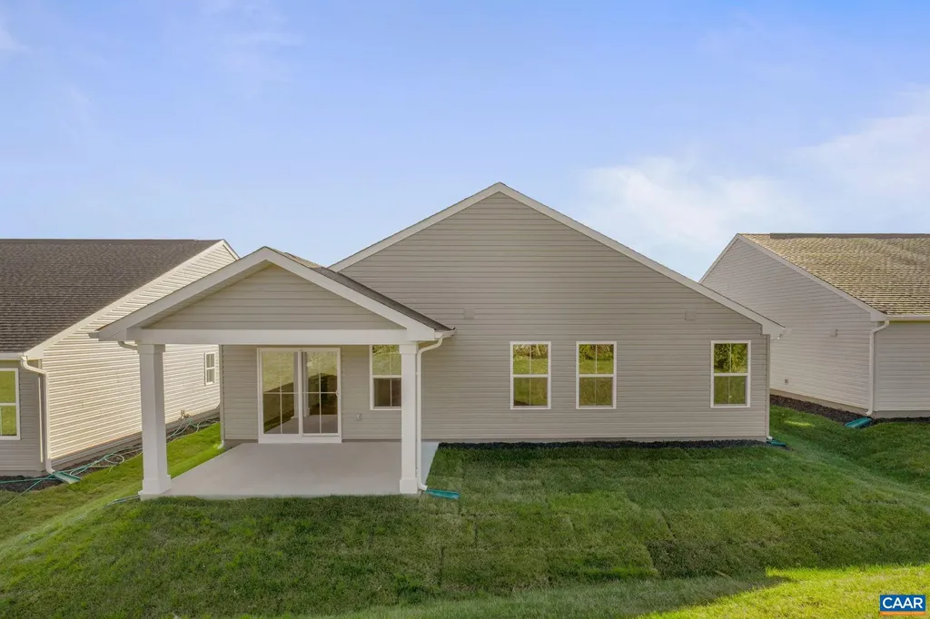 88 White Sands Boulevard Barboursville VA 22923