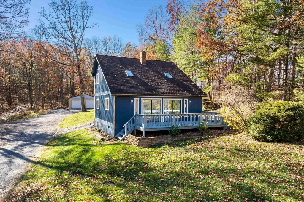 2497 Lacey Spring Road Broadway VA 22815