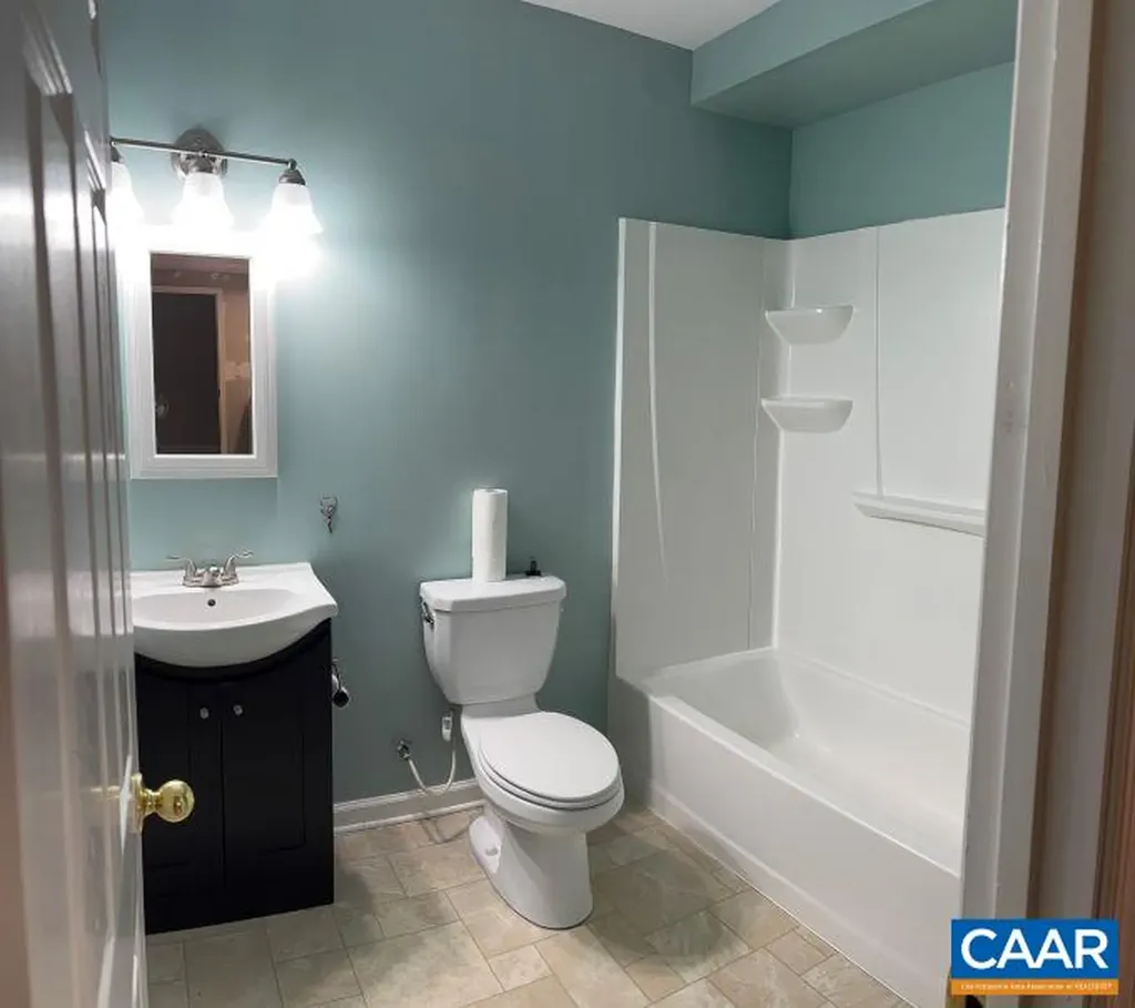 42 Hatchechubee Road Palmyra VA 22963