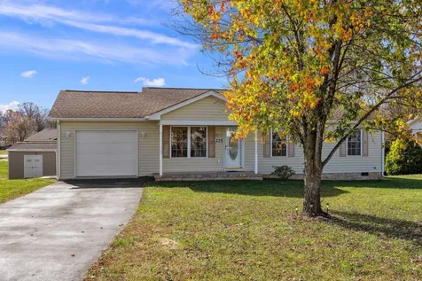 215 Tanager Lane Elkton VA 22827