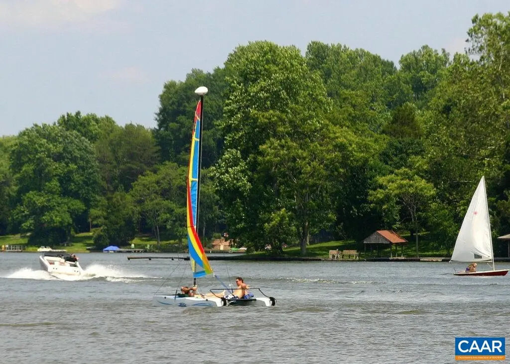 228 Redbud Drive Louisa VA 23093