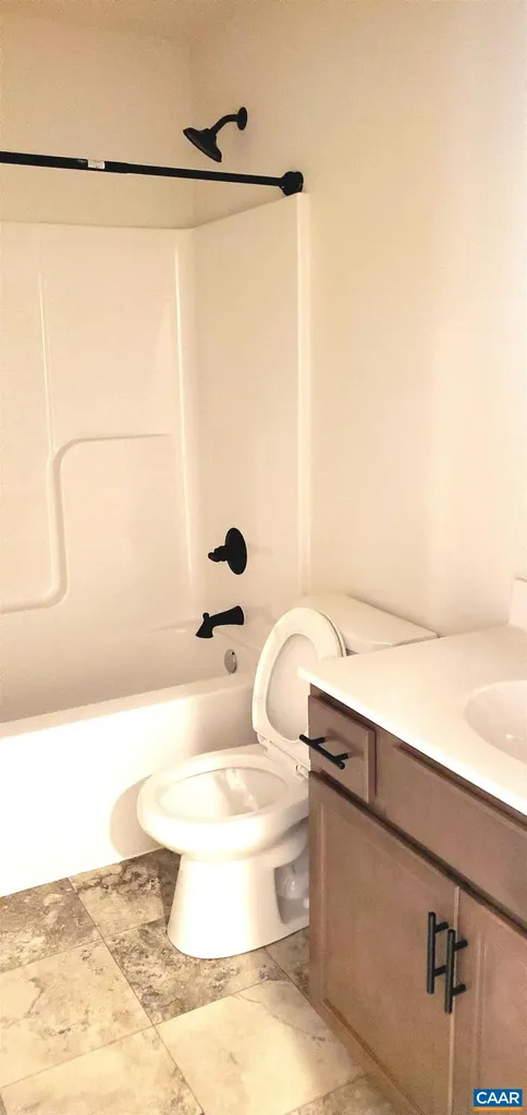 4245 Roundabout Road Louisa VA 23093