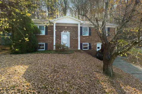 681 Gloria Place Staunton VA 24401