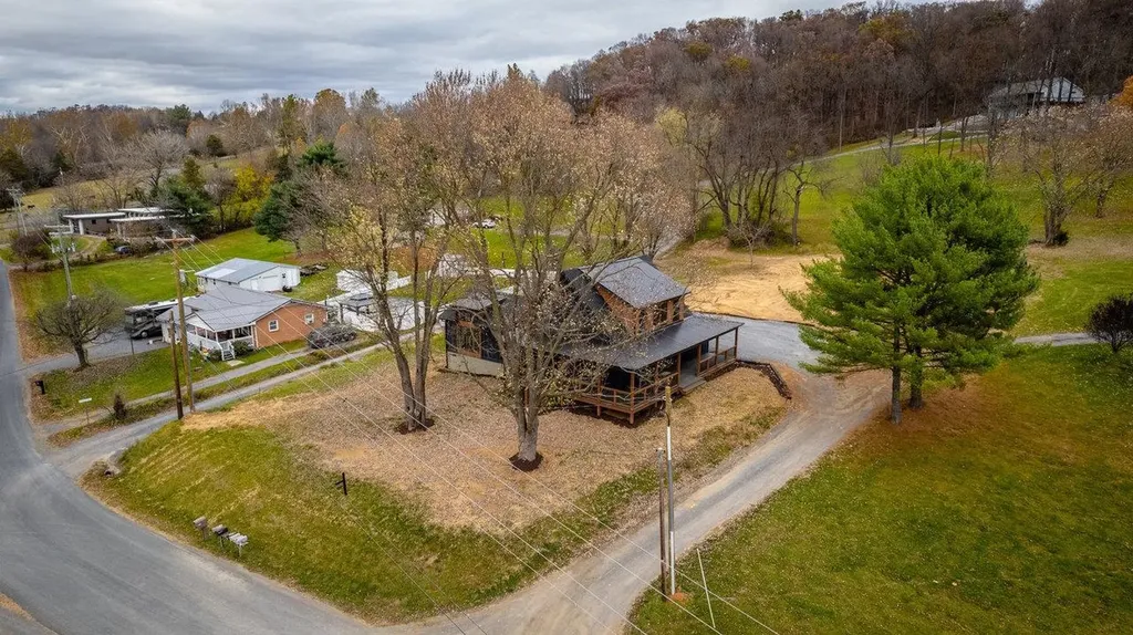 3332 Hill Gap Road Bridgewater VA 22812