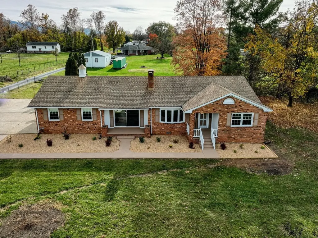 152 Edwin Drive Luray VA 22835