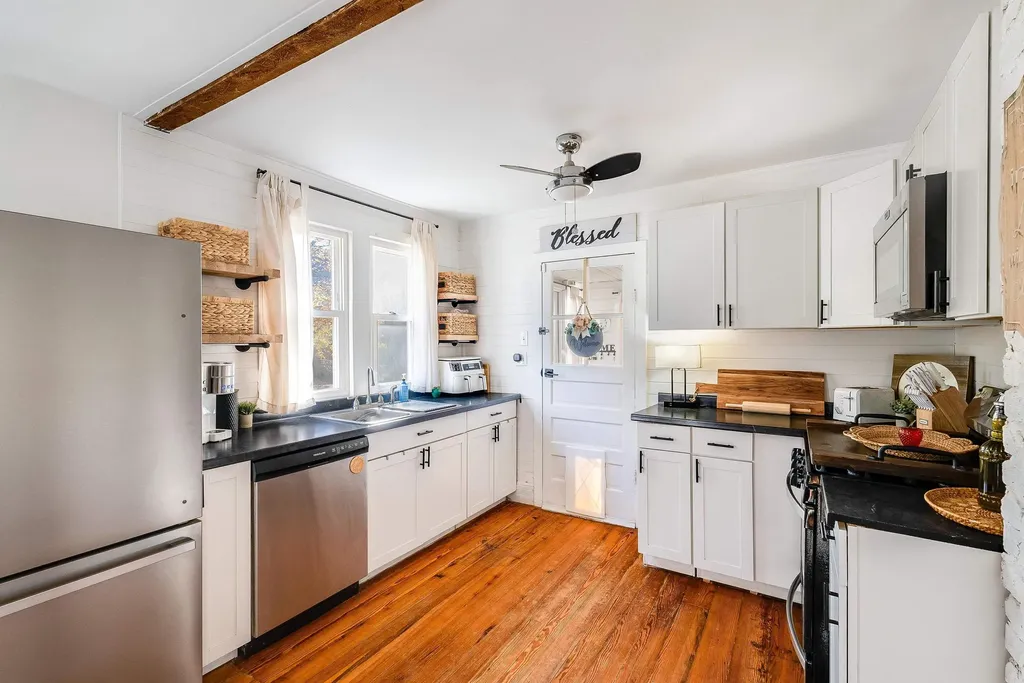 1801 Vinson Street Staunton VA 24401