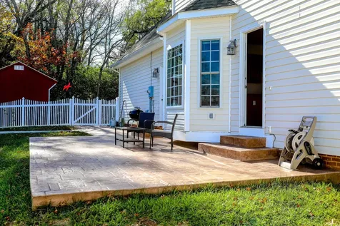 182 Henkel Road Waynesboro VA 22980