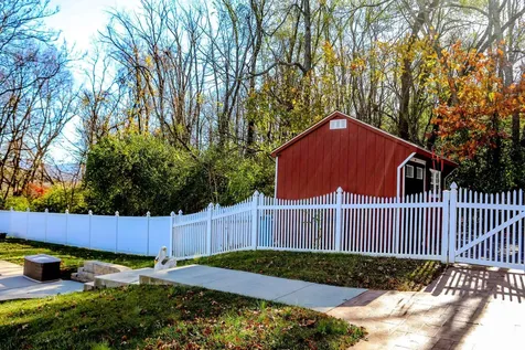 182 Henkel Road Waynesboro VA 22980