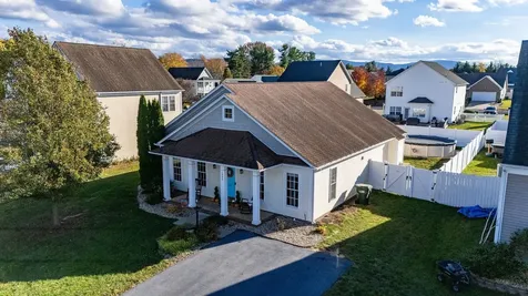 1007 Pendleton Drive Waynesboro VA 22980