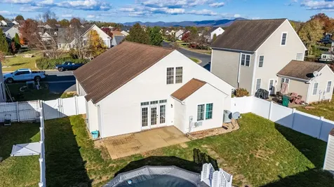 1007 Pendleton Drive Waynesboro VA 22980