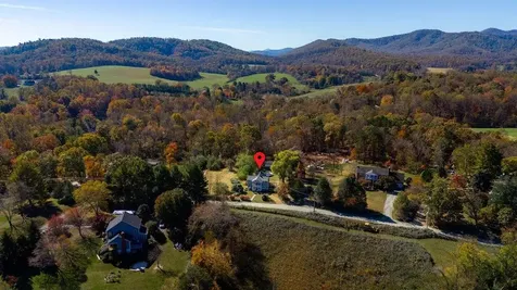 4273 Burton Road North Garden VA 22959